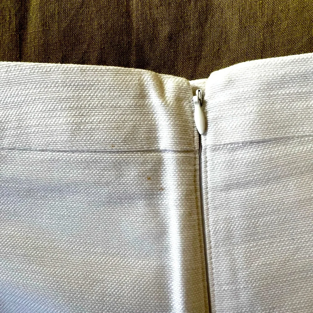 Classic White Women's Shorts - Picture 3 of 5